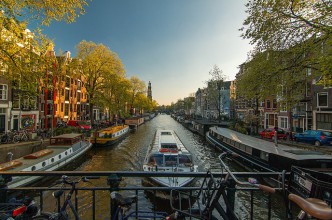 amsterdam-1089646_640